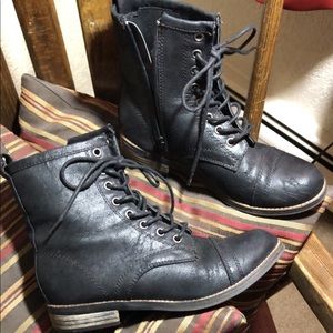 Madden girl women’s black boots